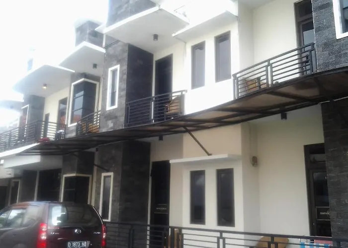 Simpang Homestay Malang